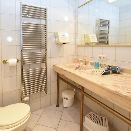 Haven With Private Terrace, Cleaning Included Jagersgrun