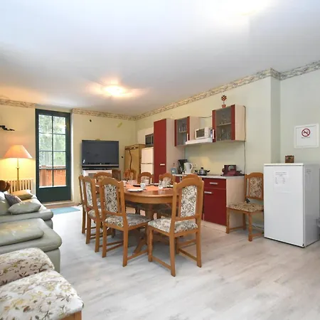 Haven With Private Terrace, Cleaning Included Apartment